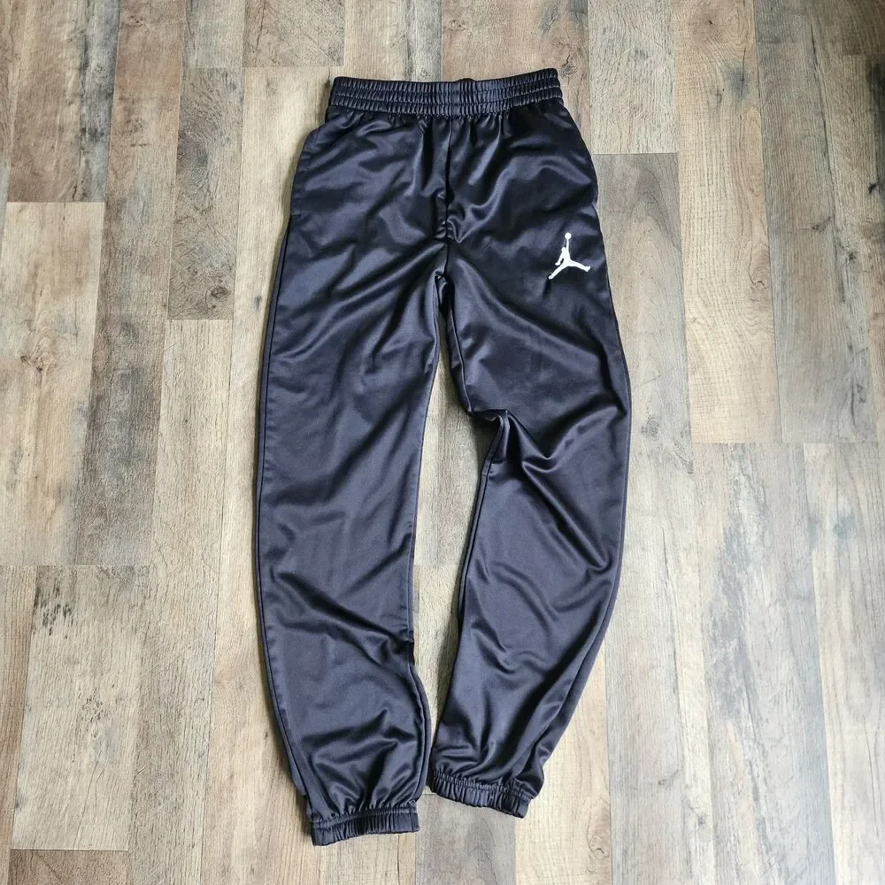 Nike Jordan Boys Set Long Sleeve Graphic Tee Black Tracksuit Joggers Large 12-13 - Picture 5 of 9
